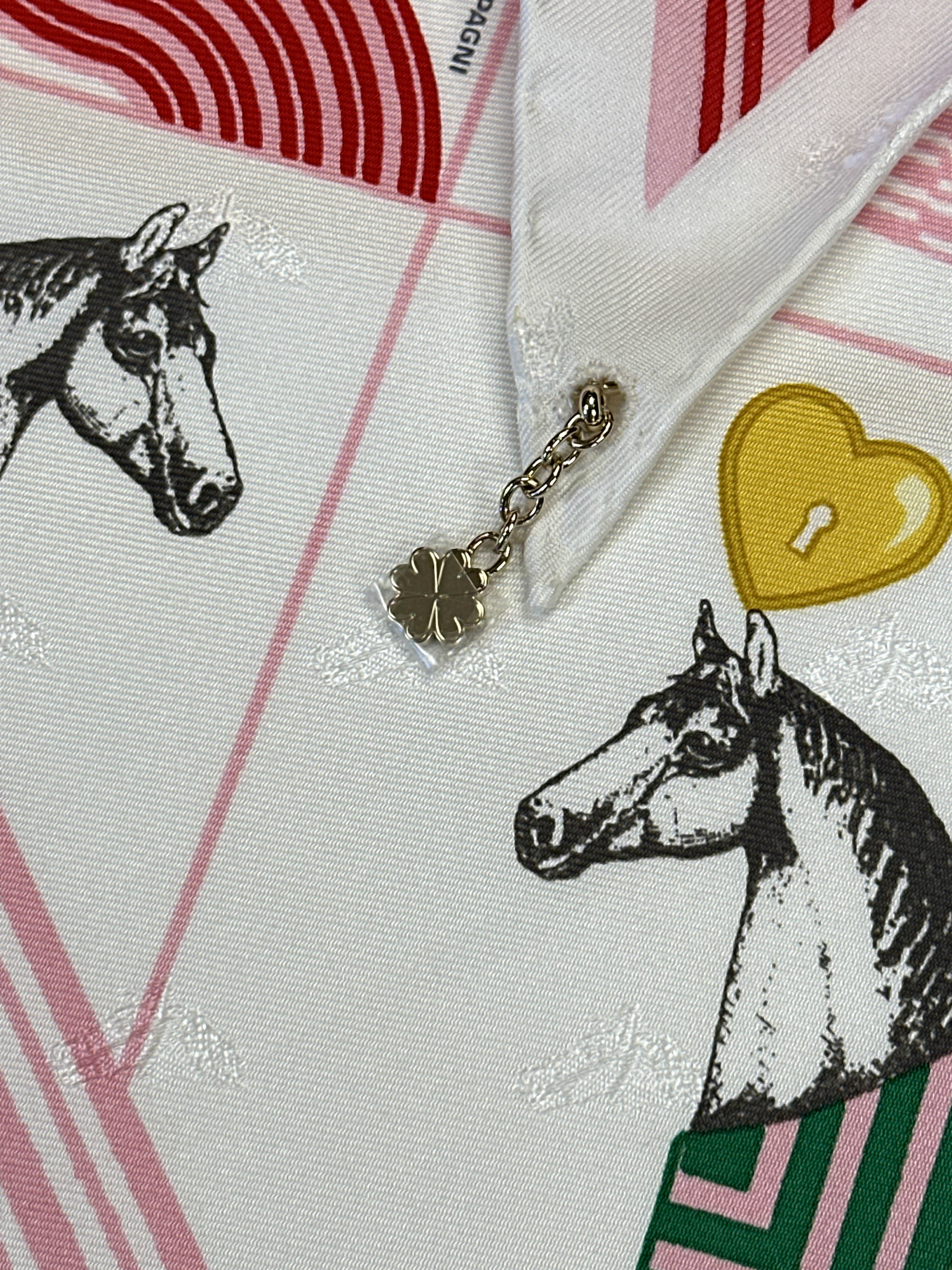 Hermès Garde-Robe Pop Charm Triangle